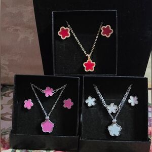 Elegant Flower Pendant and Earring Set